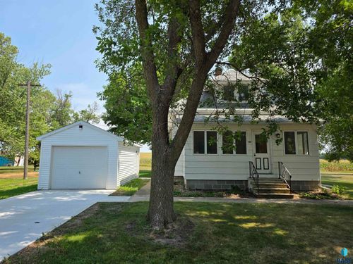 104 Bertha Ave S Avenue S, Ihlen, MN, 56164 | Card Image