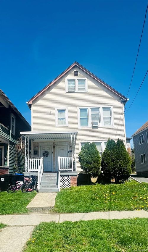 3-18 Taylor Ave, Poughkeepsie, NY, 12601-1979 | Card Image
