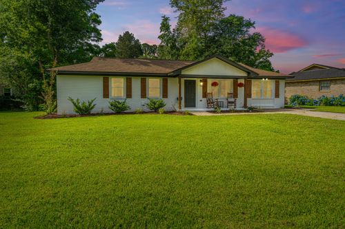 114 Bailey Dr, Summerville, SC, 29485-8801 | Card Image