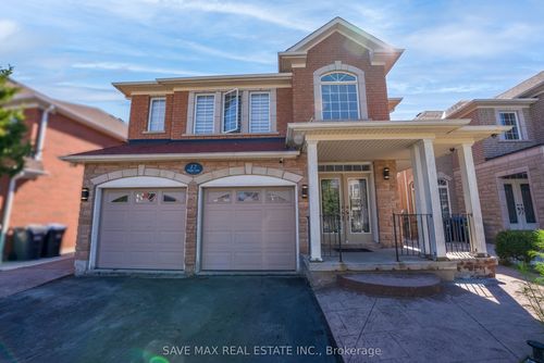 17 Charger Lane, Brampton, ON, L7A3B2 | Card Image