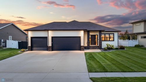 2800 Mcleod Dr E, West Fargo, ND, 58078-8508 | Card Image