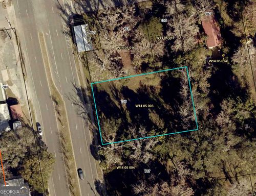 705 Bedell Ave, Woodbine, GA, 31569-3506 | Card Image