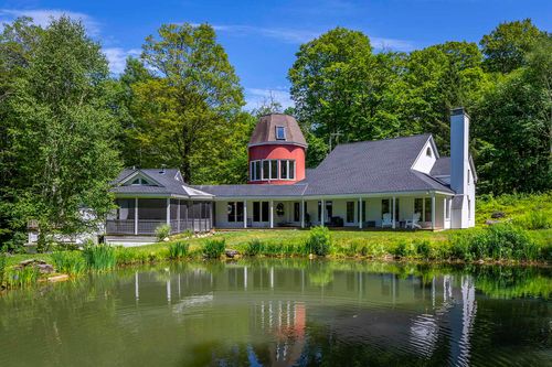 397 Fern Hl, Dorset, VT, 05251-9821 | Card Image