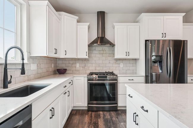 8975 W Eagle Court, House other with 5 bedrooms, 3 bathrooms and null parking in Mequon WI | Image 19