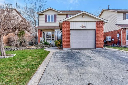 2427 Headon Forest Dr, Burlington, ON, L7M3K7 | Card Image