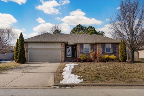 3501 N 28th Street, Ozark, MO, 65721 | Card Image