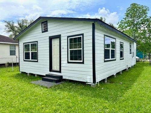 1555 Church St, Beaumont, TX, 77705-1909 | Card Image