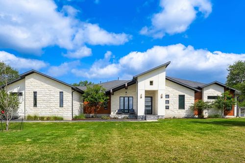 200 Quarter Horse Ln, Driftwood, TX, 78619-2152 | Card Image
