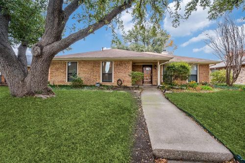 2237 Trinity Springs Drive, Carrollton, TX, 75007 | Card Image