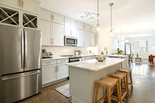 apt-204-1803 Broadway, Nashville, TN, 37203-2759 | Card Image