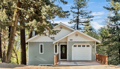 30701 Knoll View Dr, Running Springs, CA, 92382-7470 | Card Image