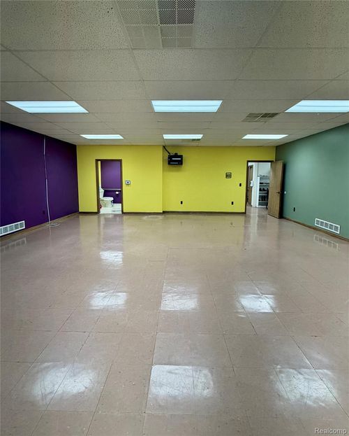 450-5880 N Canton Center Road, Canton Charter Township, MI, 48187 | Card Image