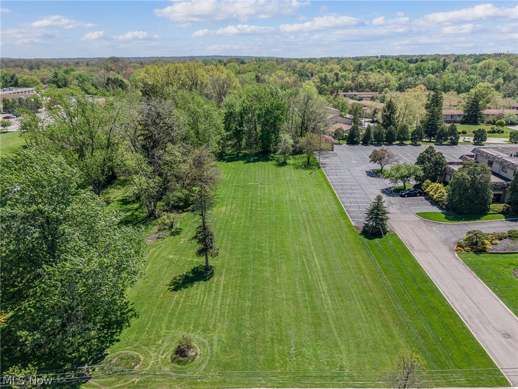 Land in Middleburg Heights 5
