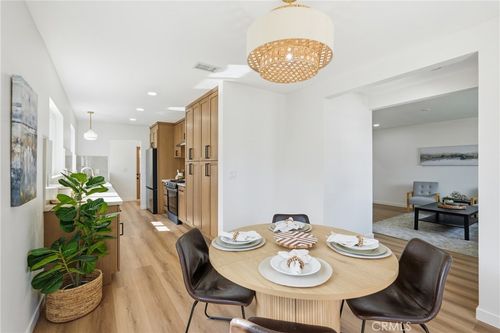 6926 E Peabody St, Long Beach, CA, 90808-2310 | Card Image