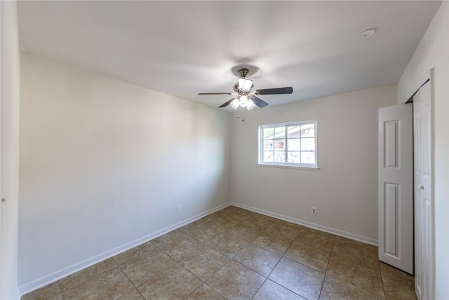 Bedroom No. 3 | Image 22