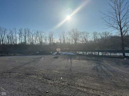 2695(SE of Jeep Chrysler) E Main St, Plainfield, IN, 46168-2710 | Card Image