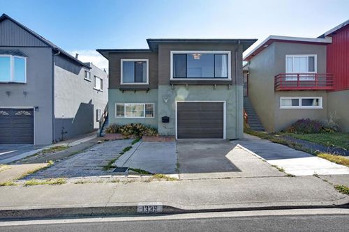 1339 S Mayfair Ave, Daly City, CA, 94015-3738 | Card Image