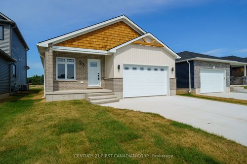 23 Sheldabren St, Ailsa Craig, ON, N0M1A0 | Card Image
