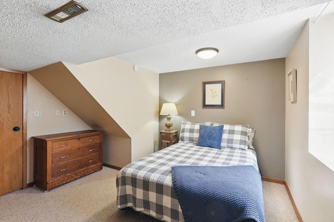 602 Ballantyne Ln Ne, House other with 5 bedrooms, 2 bathrooms and null parking in Spring Lake Park MN | Image 28