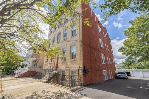 3r-200 Forest St, Montclair, NJ, 07042-3911 | Card Image
