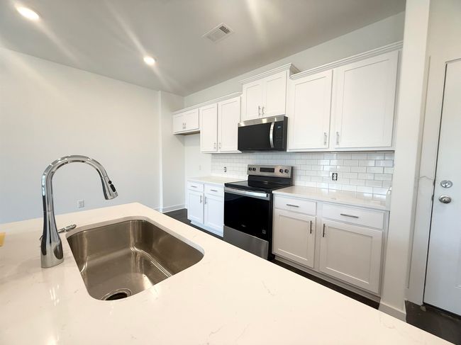 6904 Talcott Ln, House other with 3 bedrooms, 3 bathrooms and null parking in Bartlett TN | Image 4