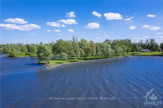2570 Bay Rd, House other with 3 bedrooms, 2 bathrooms and 12 parking in L'orignal ON | Image 8