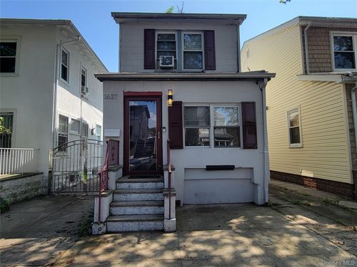1637 W 2nd St, Brooklyn, NY, 11223-1623 | Card Image