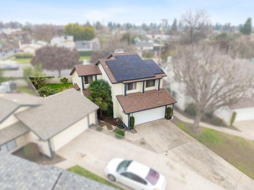 1217 E Ferguson Avenue, Visalia, CA, 93292 | Card Image