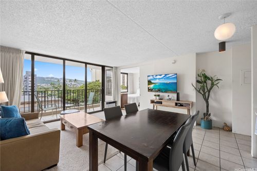 611-201 Ohua Ave, Honolulu, HI, 96815-3653 | Card Image