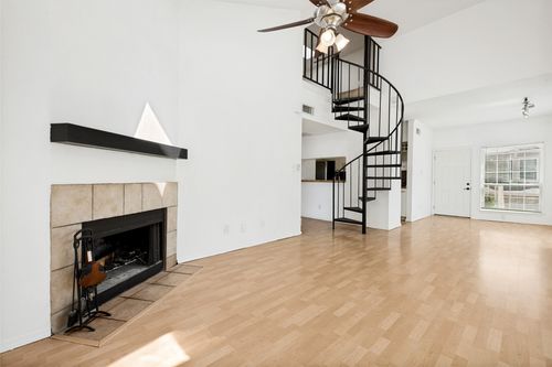 902-7151 Gaston Ave, Dallas, TX, 75214-6104 | Card Image