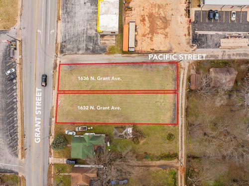 1632 N Grant Ave, Springfield, MO, 65803-1746 | Card Image