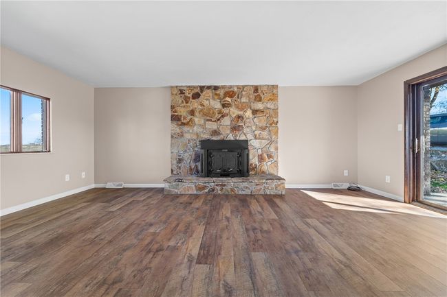 52 Grant St, House other with 3 bedrooms, 2 bathrooms and null parking in Cokeburg PA | Image 4