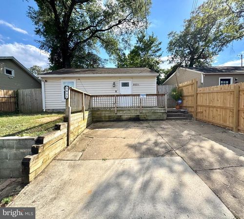 5031 Emo St, CAPITOL HEIGHTS, MD, 20743-2858 | Card Image