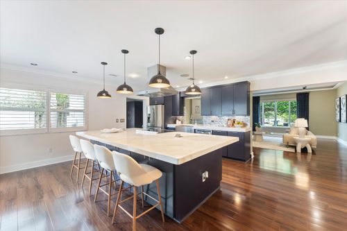 1708 Ne 47th St, Oakland Park, FL, 33334-5634 | Card Image