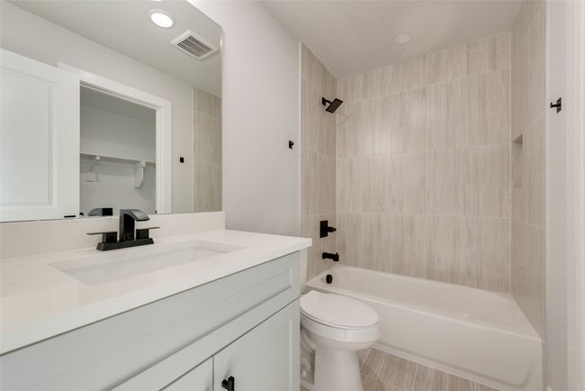 6810 Windward View Dr, House other with 4 bedrooms, 4 bathrooms and null parking in Rowlett TX | Image 30