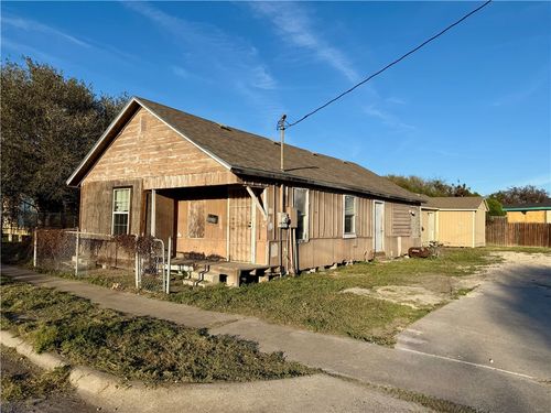 512 14th St, Corpus Christi, TX, 78401-3113 | Card Image