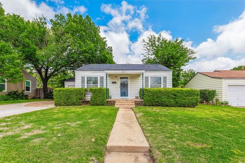 4941 Gilbert Drive, Fort Worth, TX, 76116 | Card Image