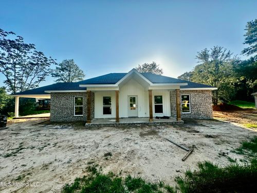 22031 Jones Ln, Moss Point, MS, 39562-7050 | Card Image