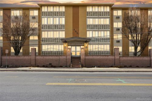 1d-495 S Dayton St, Denver, CO, 80247-1375 | Card Image