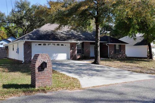 6716 Joy St, Milton, FL, 32583-9037 | Card Image