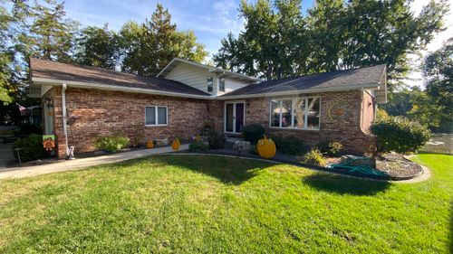 2056 Hidden Valley Dr, Crown Point, IN, 46307 | Card Image