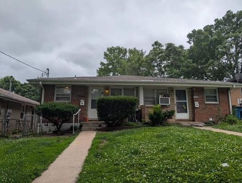 137 S Fuller St, Independence, MO, 64050-3517 | Card Image
