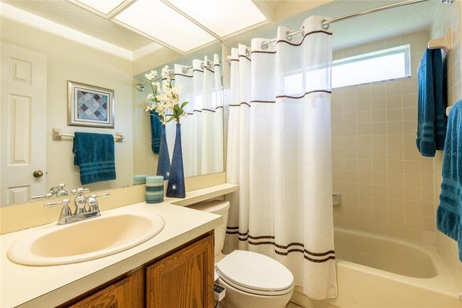 2024 Glen Forge St, House other with 3 bedrooms, 2 bathrooms and null parking in Brandon FL | Image 24
