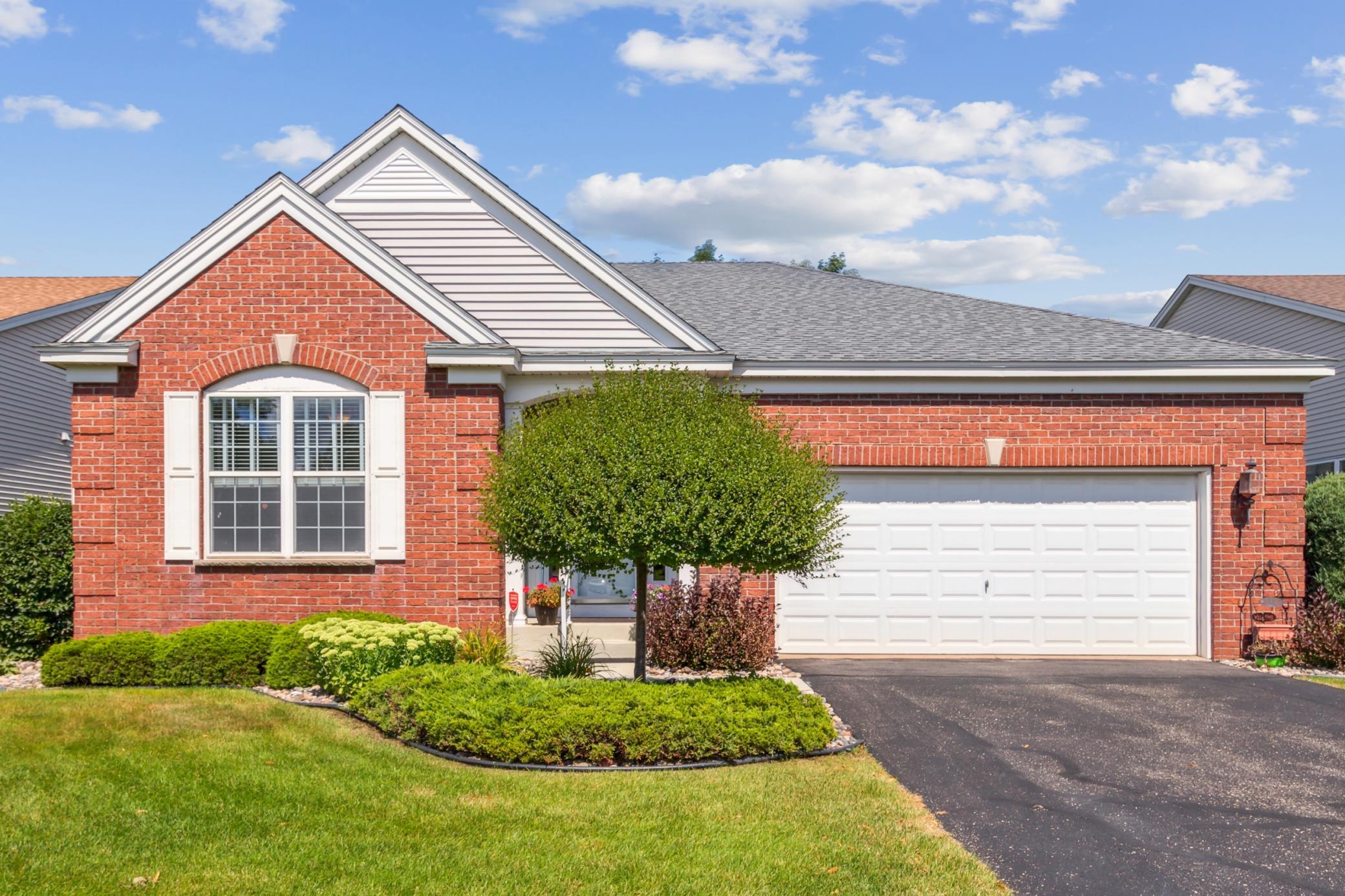 Newbury Rd, Saint Paul, MN 55125