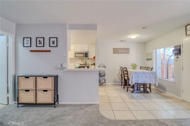 Guest bathroom on left | Image 10