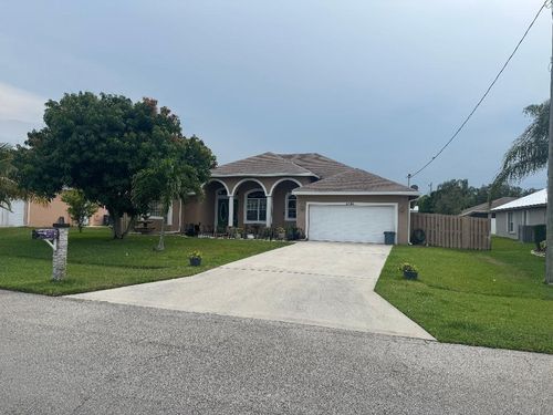 5760 Nw Cleburn Dr, Port St. Lucie, FL, 34986-4113 | Card Image