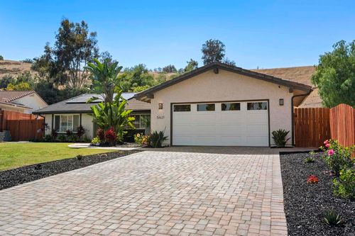 5621 Loping Ln, Bonita, CA, 91902-2812 | Card Image