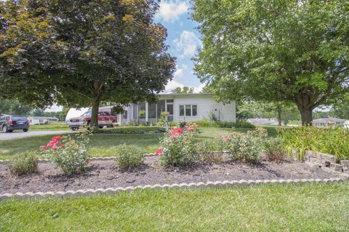 1492 S Old Highway 27, Winchester, IN, 47394-8419 | Card Image