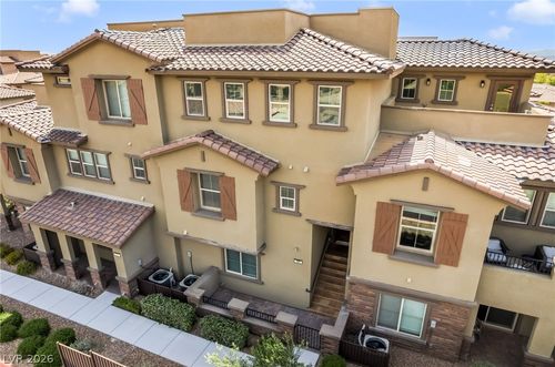 181 Petaluma Valley Dr, Las Vegas, NV, 89138-6154 | Card Image