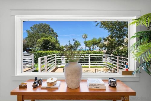 308 10 Glenmont Dr, Solana Beach, CA, 92075 | Card Image